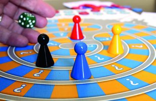 family-game-g0a462f76a_1280